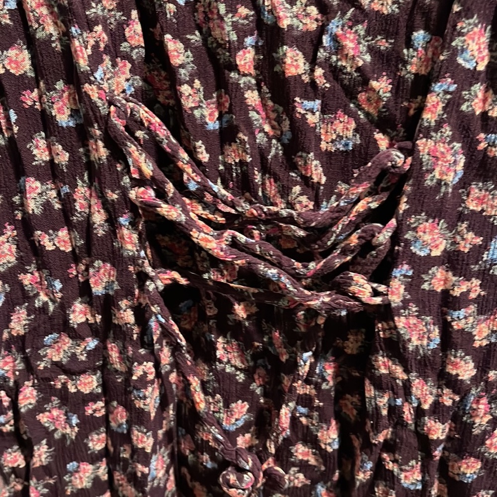 Spring dress - Picture 3 of 4
